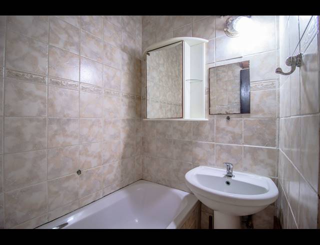 2 BEDROOM FLAT FOR SALE IN PRIMROSE HILL